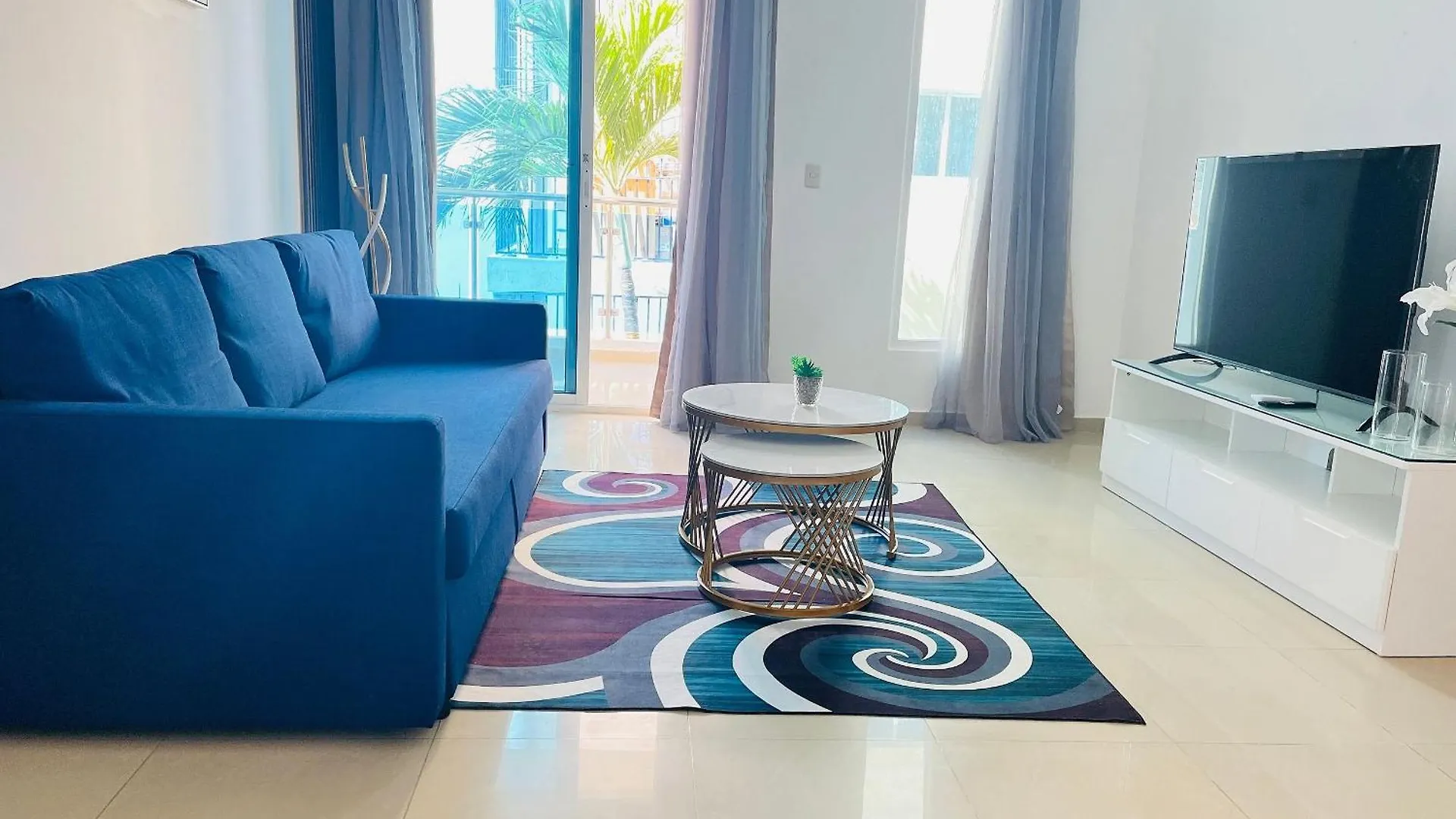 Cozy Condo 290M Distance From The Beach 蓬塔卡纳 公寓